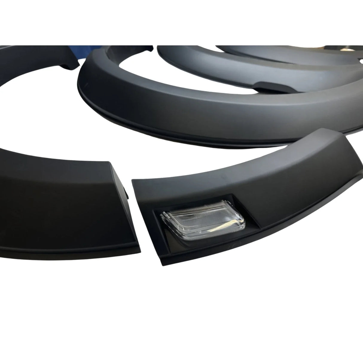 כנפונים פורד ריינג׳ר 2023 (עם נורת לד)