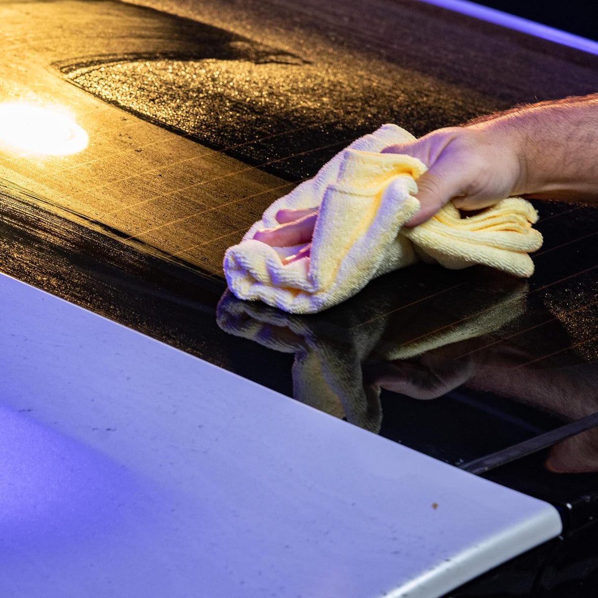 Meguiar's Hybrid Ceramic Waterless Wash & Wax - שטיפה והגנה קרמית ללא מים (710 מ"ל)