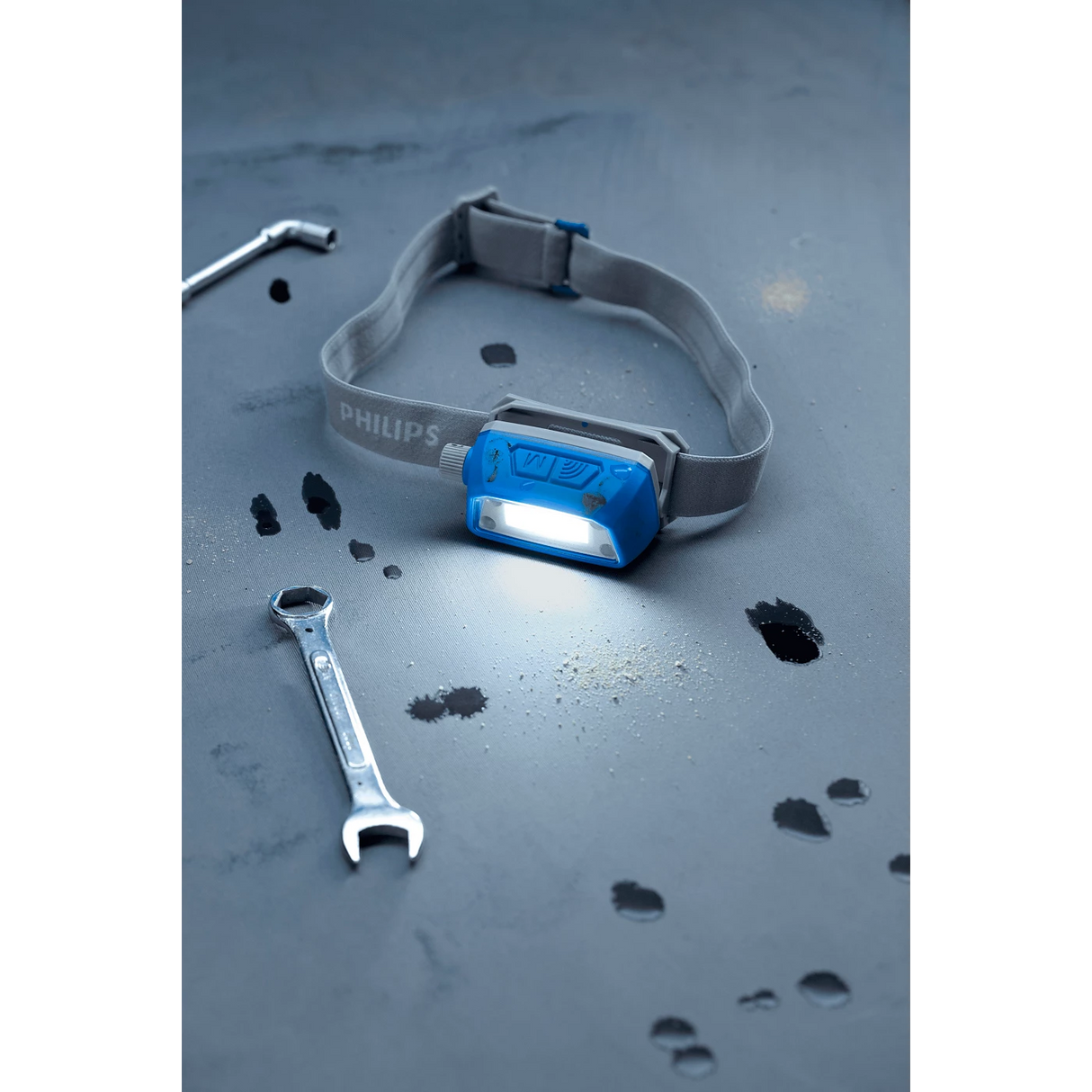 פנס ראש Philips HL22M