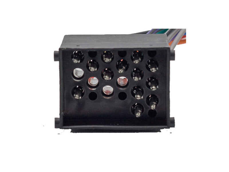 קונקטור/צמת חוטים לרדיו