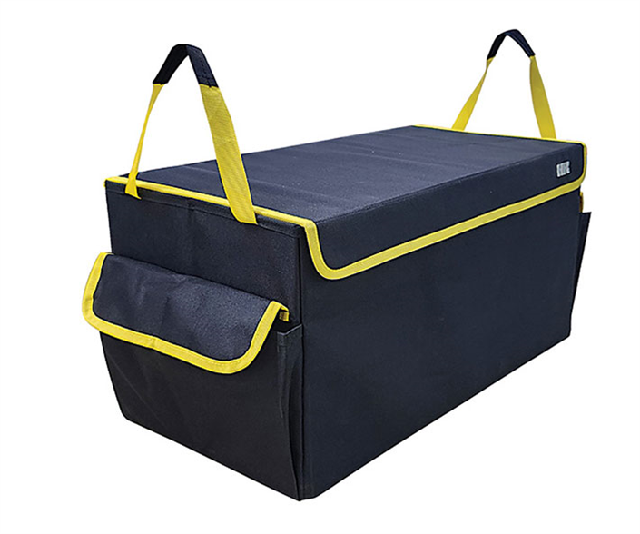 ארגונית סגורה לתא מטען ברכב