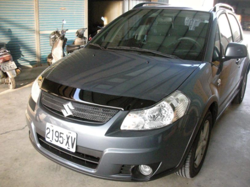 מגן יתושים Falcon לסוזוקי SX4 האצ׳בק 2012