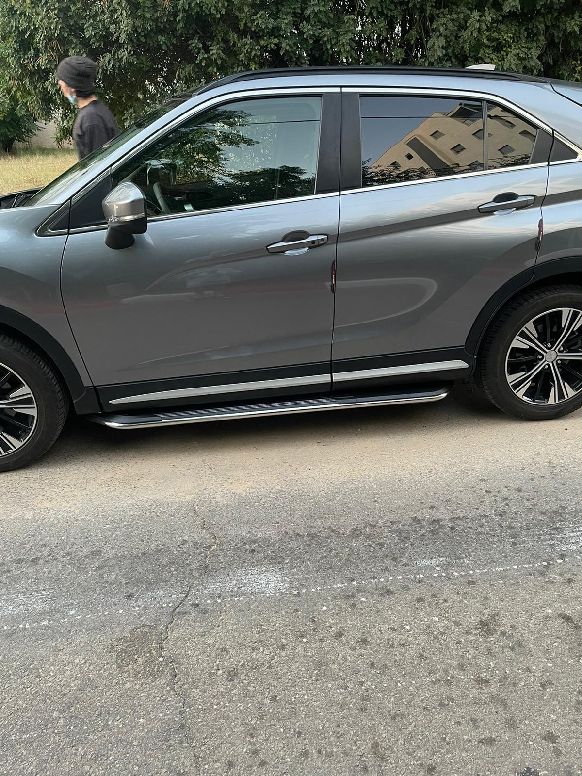 מדרכות צד לרכב טויוטה היילנדר 2019