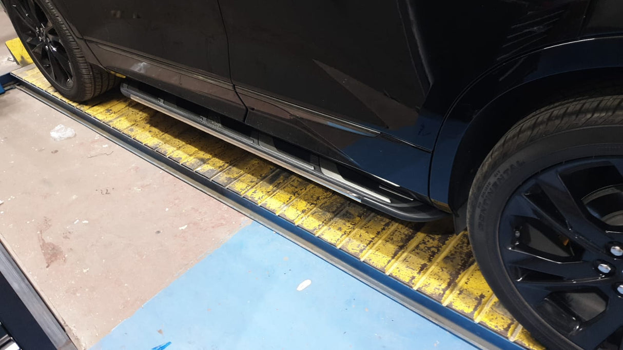 סט מדרכות צד לשברולט בלייזר משנת 2019