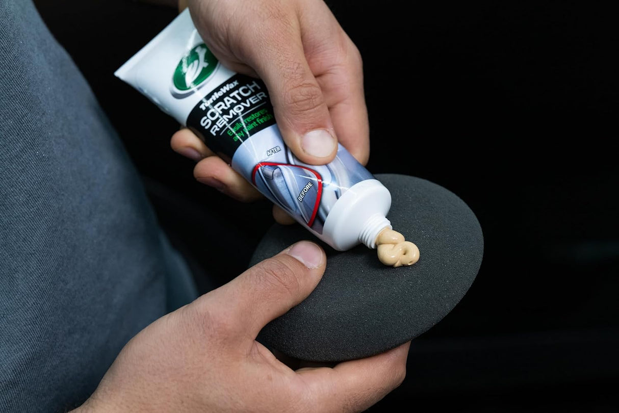 משחה להסרת שריטות Turtle Wax Scratch Remover