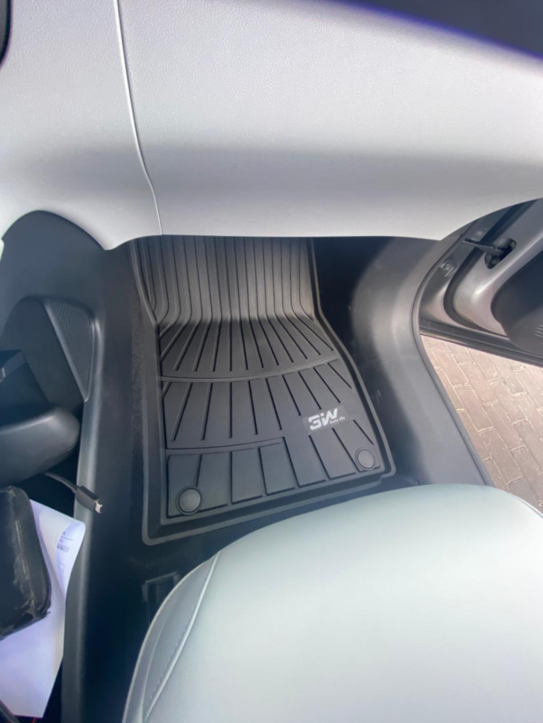 סט שטיחי 3W Xpeng G6 2024